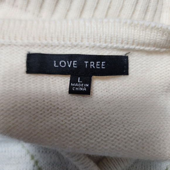 Love Tree Ivory & Blue Argyle Knit Cardigan Size Large - Picture 6 of 7